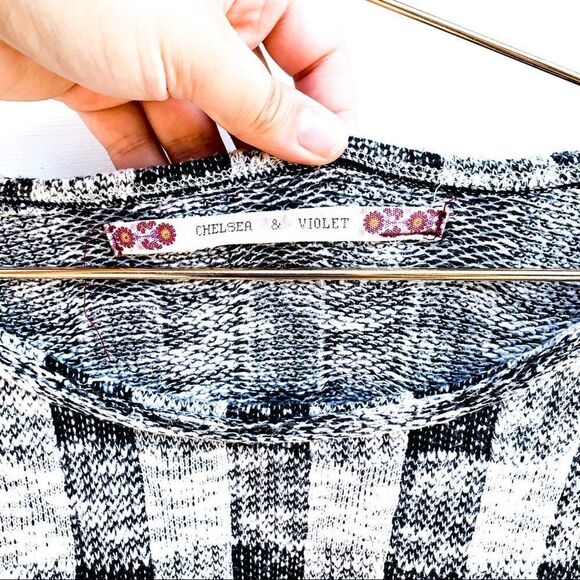 Chelsea and Violet Black White Plaid Check Top - Picture 6 of 11